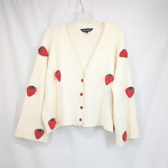 Davi & Dani Embroidered Strawberry Soft Knit Cardigan Cream And Red Size XL - Picture 1 of 12